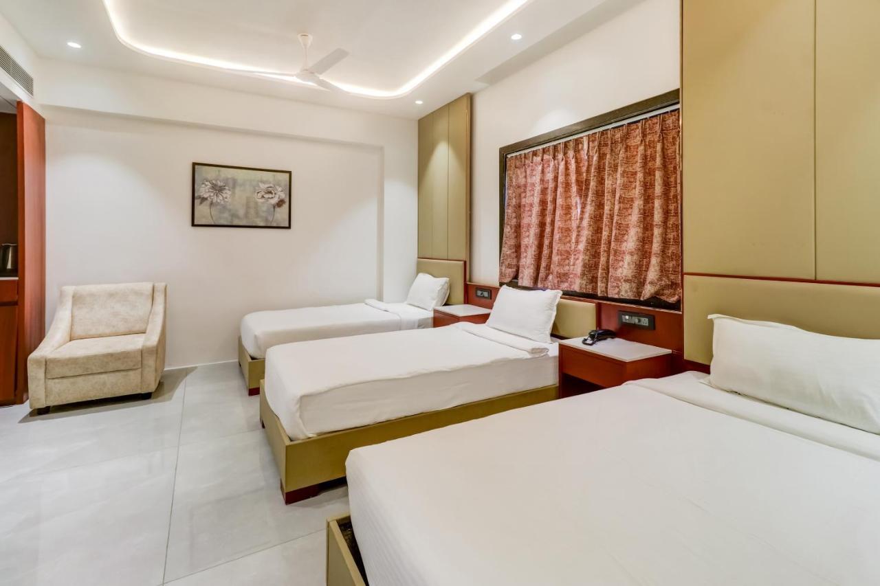 Oyo Townhouse 785 Sree Vinayaka Grand Anantapur Exterior photo