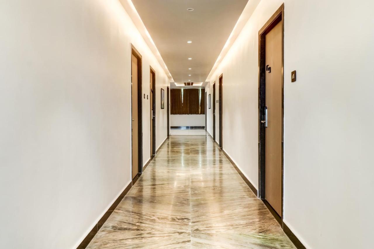 Oyo Townhouse 785 Sree Vinayaka Grand Anantapur Exterior photo