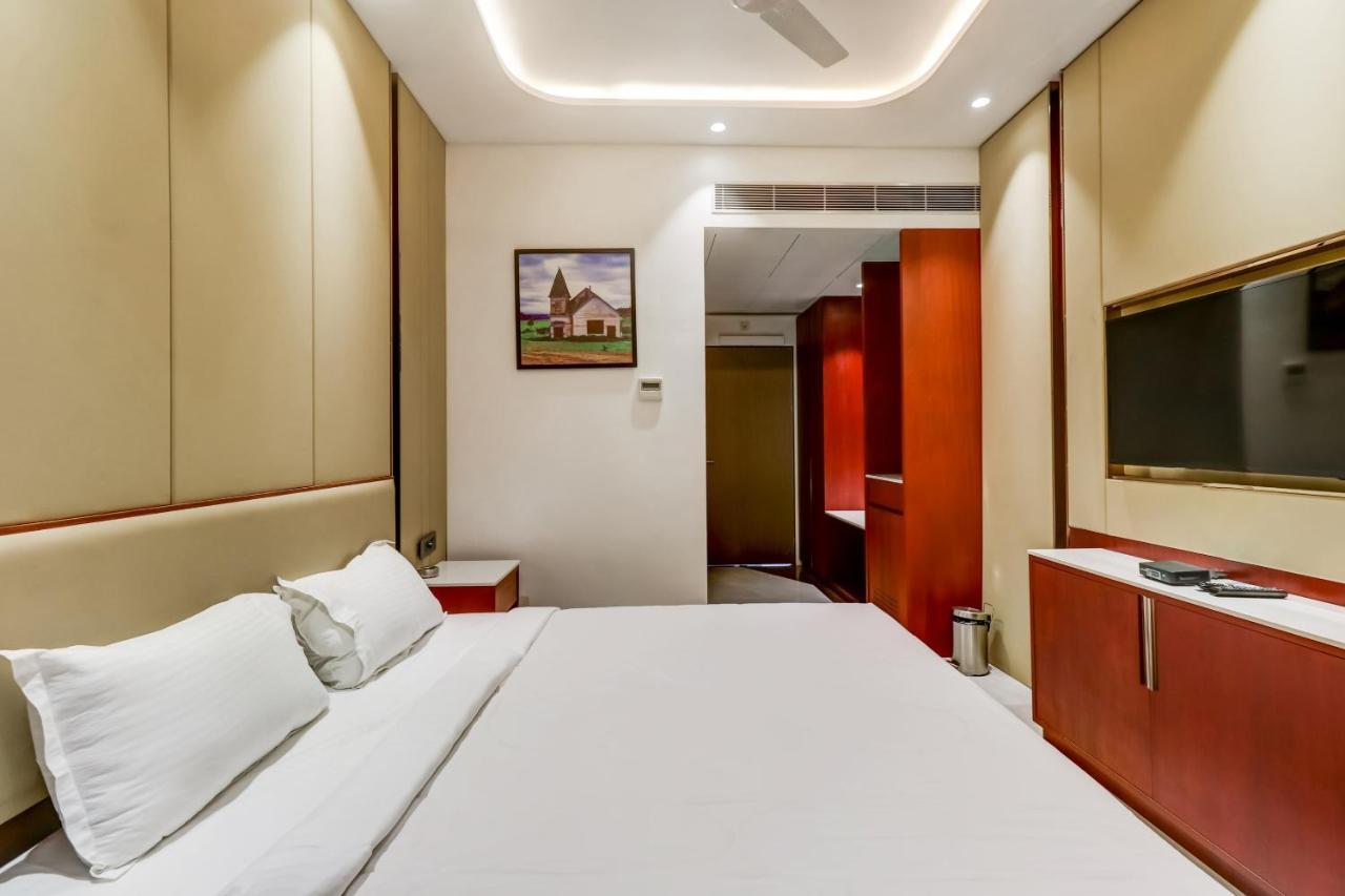 Oyo Townhouse 785 Sree Vinayaka Grand Anantapur Exterior photo