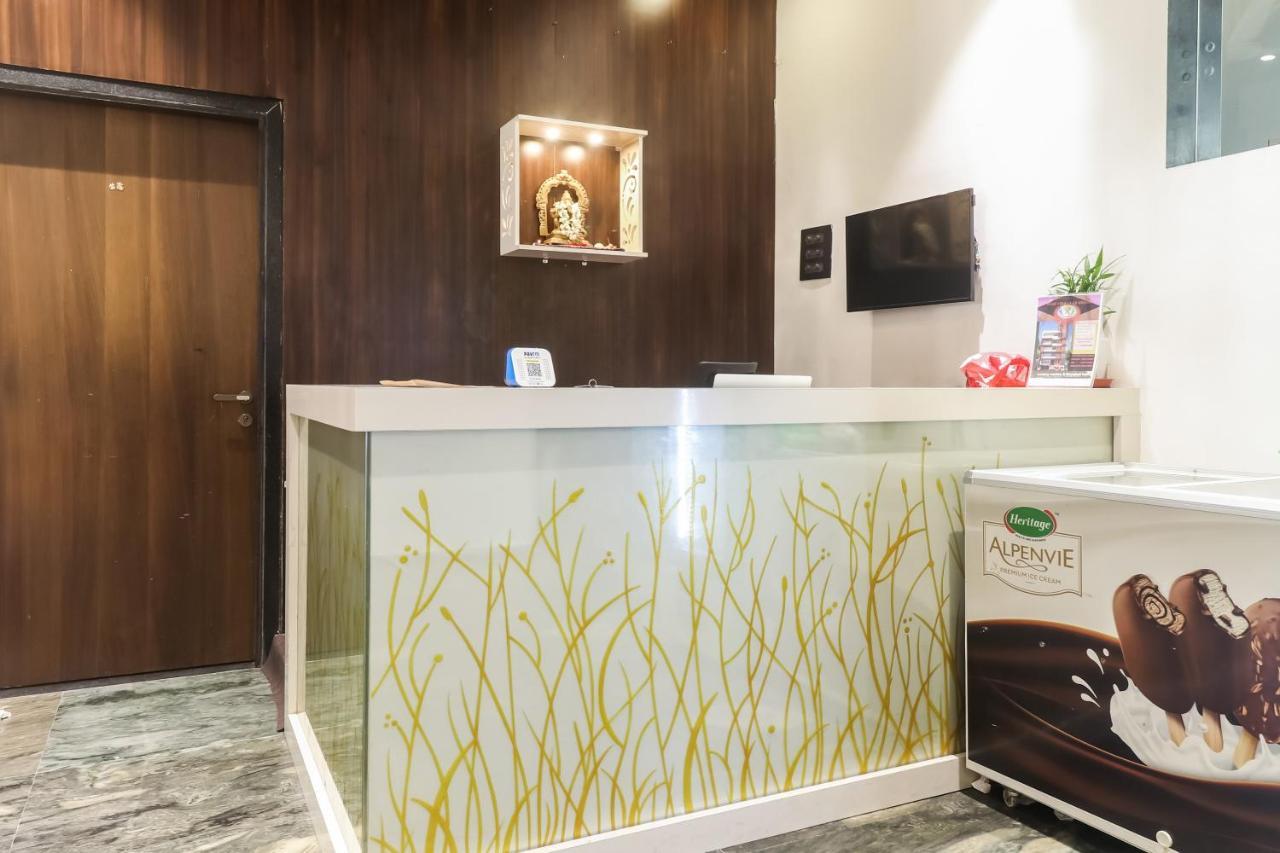 Oyo Townhouse 785 Sree Vinayaka Grand Anantapur Exterior photo